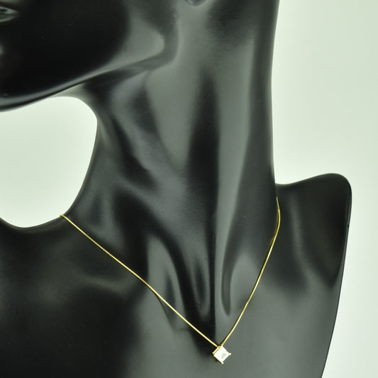 LIVONA — ΑΣΗΜΕΝΙΟ ΚΟΛΙΕ ΜΕ ΤΕΤΡΑΓΩΝΗ ΠΕΤΡΑ PRINCESS CUT (ΕΠΙΧΡΥΣΩΜΕΝΟ)