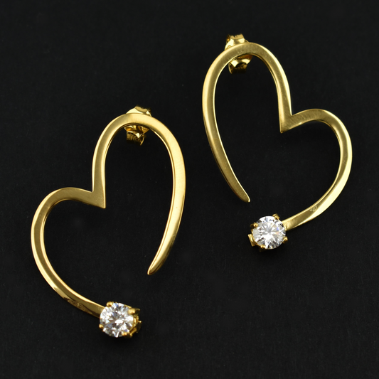 NEMA — ΣΚΟΥΛΑΡΙΚΙΑ ΚΑΡΔΙΕΣ ΑΠΟ ΑΣΗΜΙ 925 ΜΕ ΖΙΡΚΟΝ