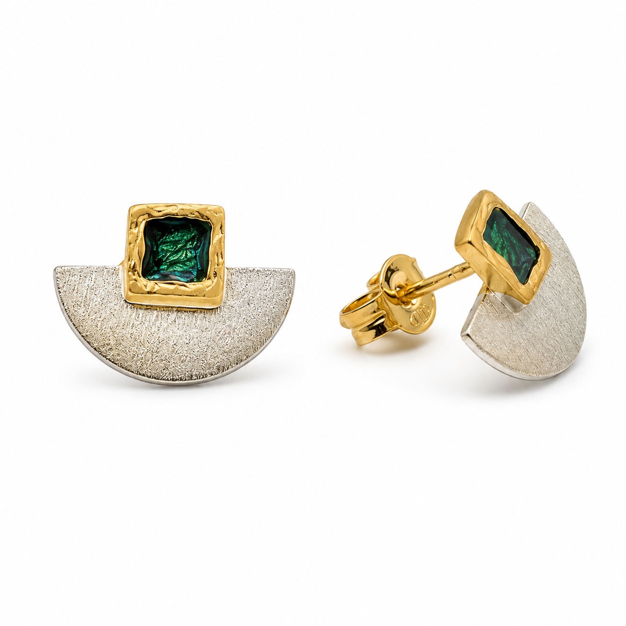 EMERALD GATE — ΣΚΟΥΛΑΡΙΚΙΑ ΚΑΡΦΩΤΑ ΑΣΗΜΙ 925 ΔΙΧΡΩΜΟ ΗΜΙΚΥΚΛΙΚΗ ΒΑΣΗ ΜΕ ΠΡΑΣΙΝΟ ΣΜΑΛΤΟ