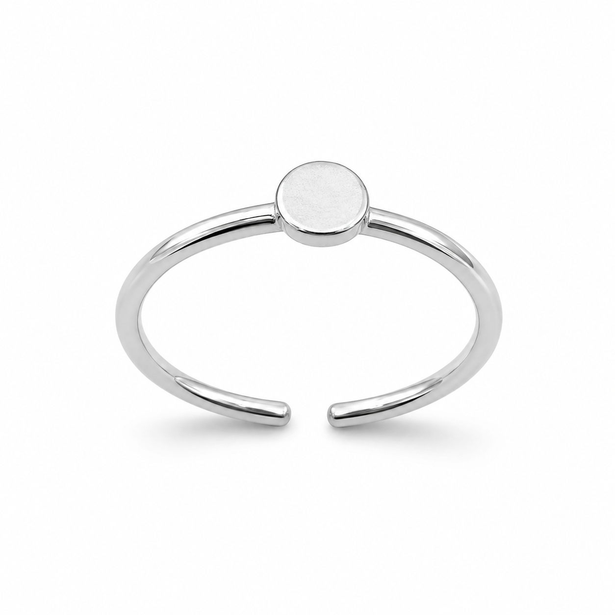 MINIMAL DOT RING — ΔΑΧΤΥΛΙΔΙ ΑΣΗΜΙ 925 ΜΕ ΚΥΚΛΙΚΗ ΠΛΑΚΕΤΑ