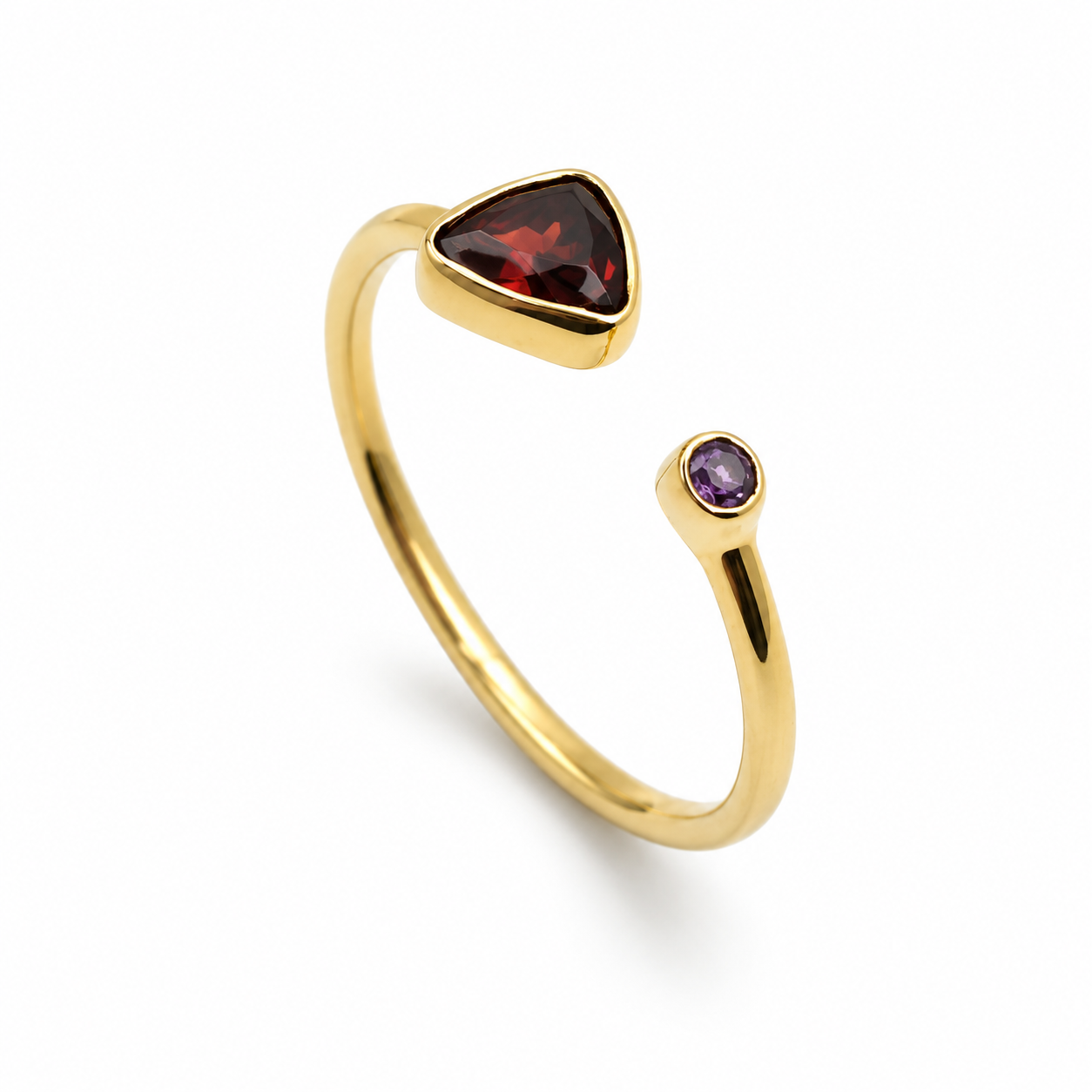 DUO GEMSTONE — ΔΑΧΤΥΛΙΔΙ ΑΣΗΜΙ 925 ΕΠΙΧΡΥΣΩΜΕΝΟ ΜΕ ΓΡΑΝΑΔΑ ΚΑΙ ΑΜΕΘΥΣΤΟ