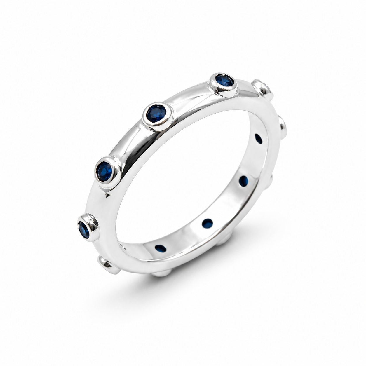 SAPPHIRE DOTS — ΔΑΧΤΥΛΙΔΙ ΑΣΗΜΙ 925 ΜΕ ΜΠΛΕ ΖΙΡΚΟΝΙΑ ΠΕΡΙΜΕΤΡΙΚΑ