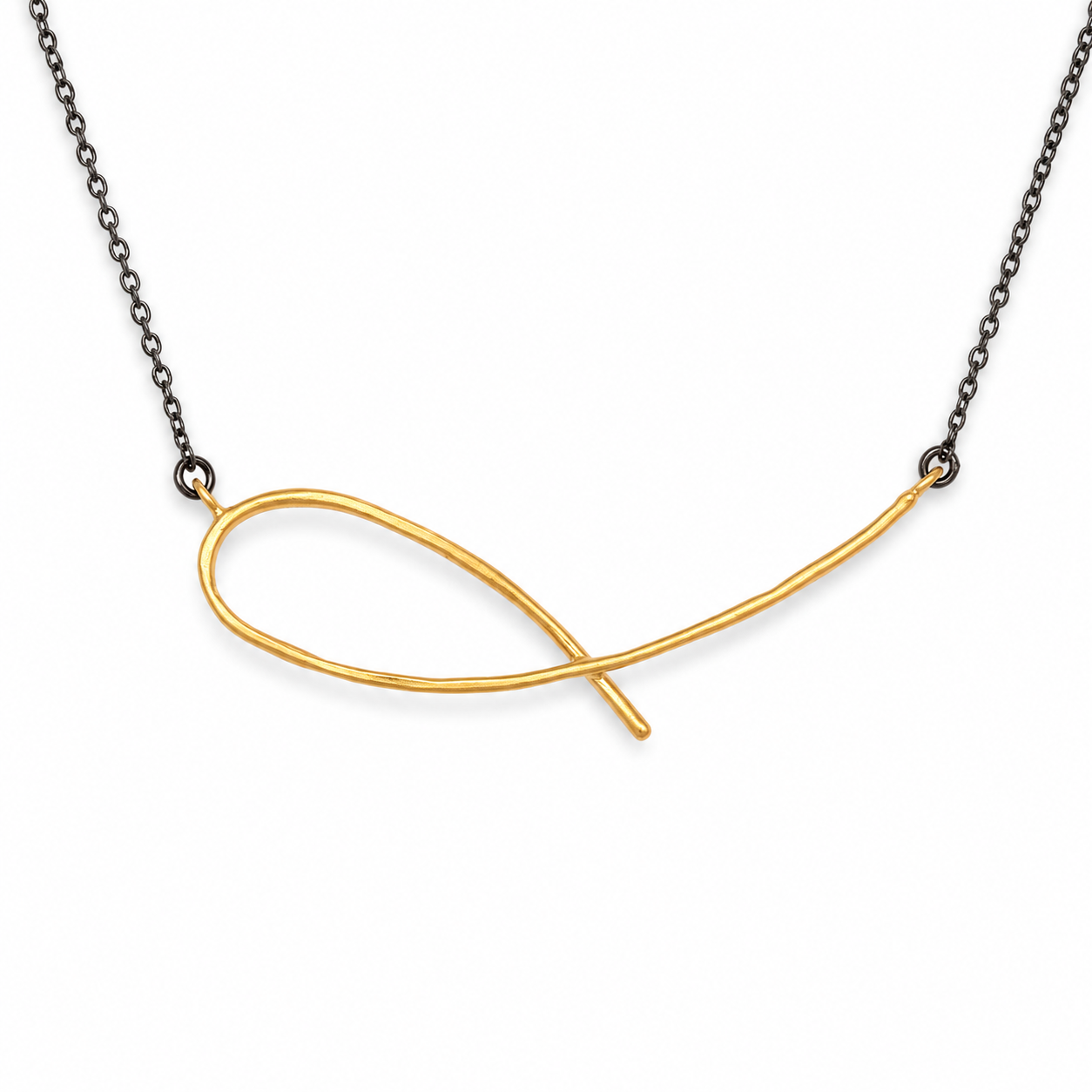 GOLDEN ICHTHYS — ΚΟΛΙΕ ΑΣΗΜΙ 925 ΕΠΙΧΡΥΣΟ ΣΧΕΔΙΟ ΨΑΡΙΟΥ ΜΕ ΟΞΕΙΔΩΜΕΝΗ ΑΛΥΣΙΔΑ