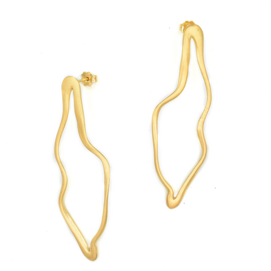 NUVIA WAVE — Μακριά κυματιστά χρυσά σκουλαρίκια